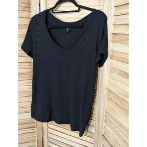 Express Womens Knit T-Shirt Top Black Short Sleeve V Neck Stretch Tee Medium